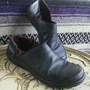 Patagonia slip on shoes